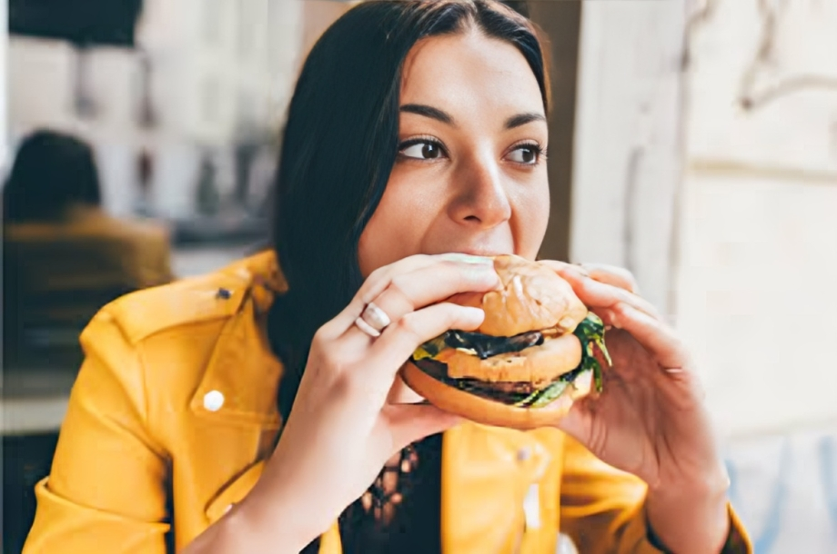 Jr Bacon Cheeseburgers for 1 Cent